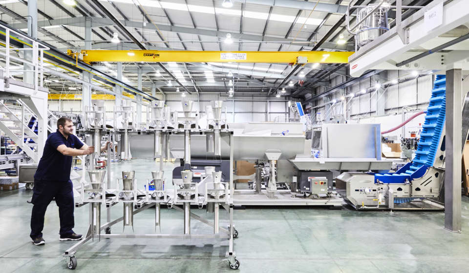 Industrial packaging machinery